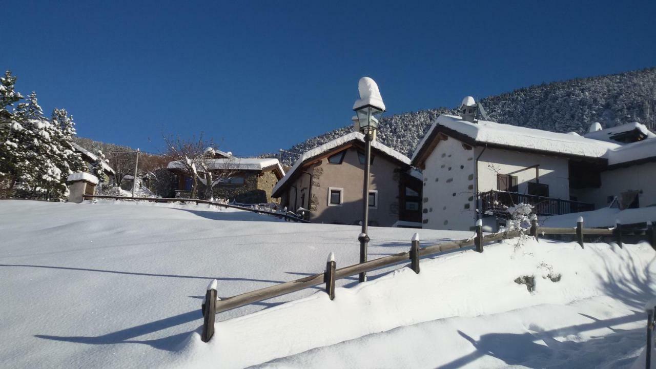 Taverna Semon Villa Verrayes Dış mekan fotoğraf